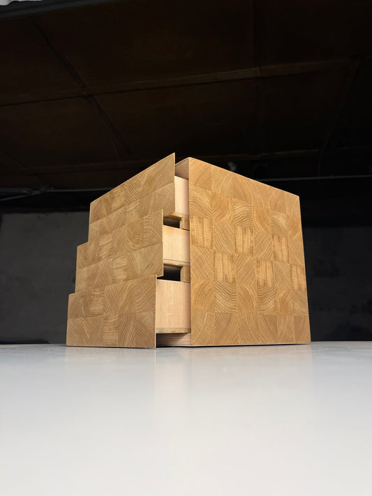The Impossible Cube